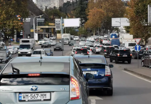 What to know before renting a car in Tbilisi